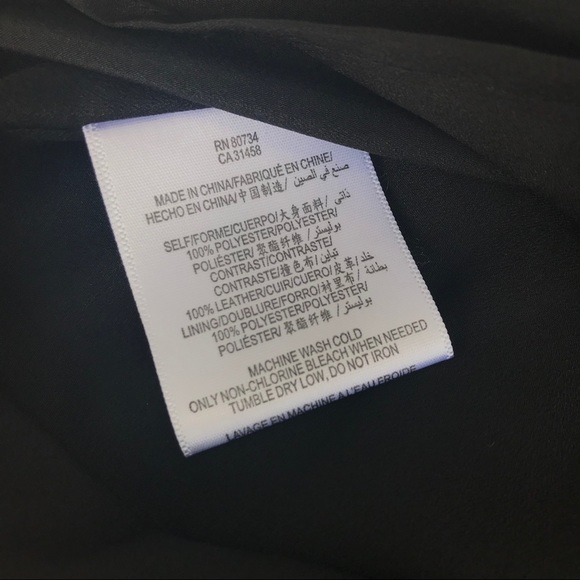 🆕NWOT {BCBGeneration} Purple Floral Micro-pleat Mini Swing Skirt • Size 8 - Picture 4 of 8